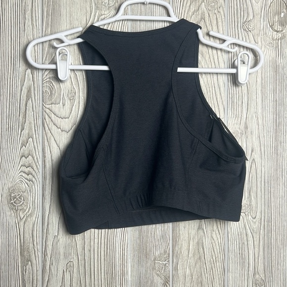 Outdoor Voices  Athena Crop Top Charcoa Color Size Large NWT - Picture 5 of 5